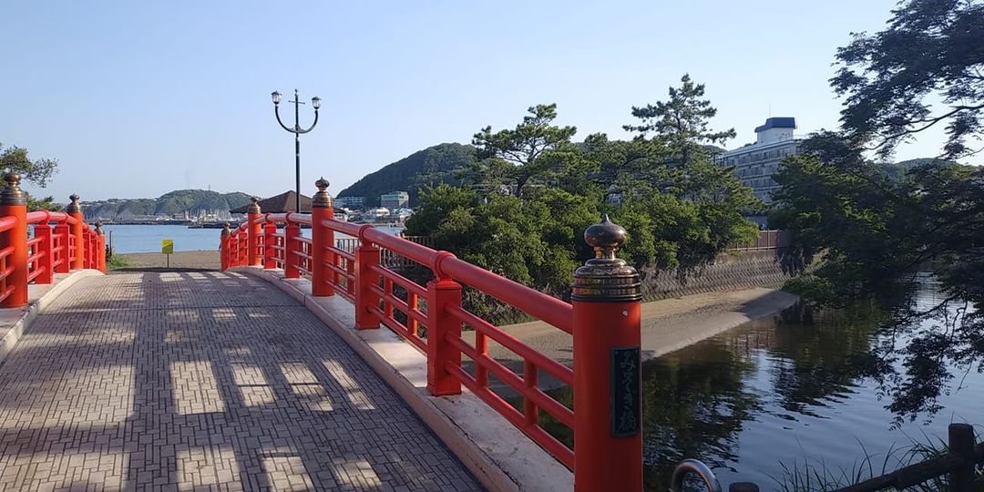 5月8日 朝の森戸海岸