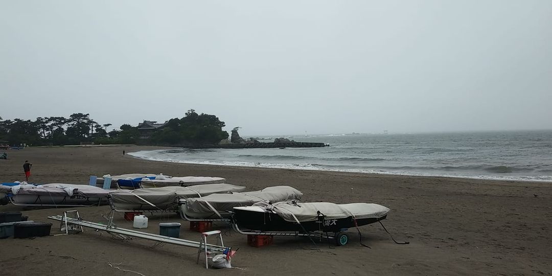 5月21日 朝の森戸海岸