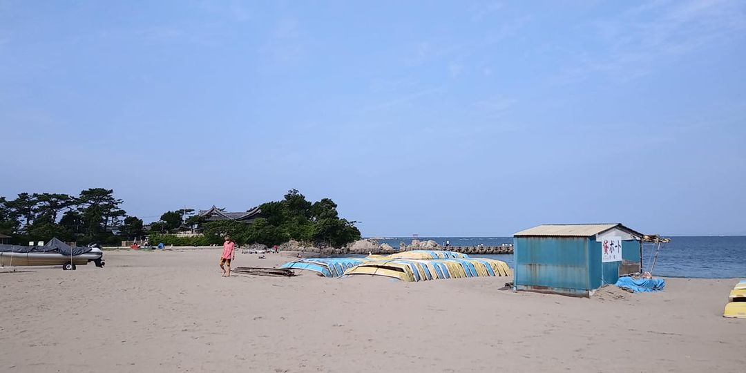 5月30日 朝の森戸海岸