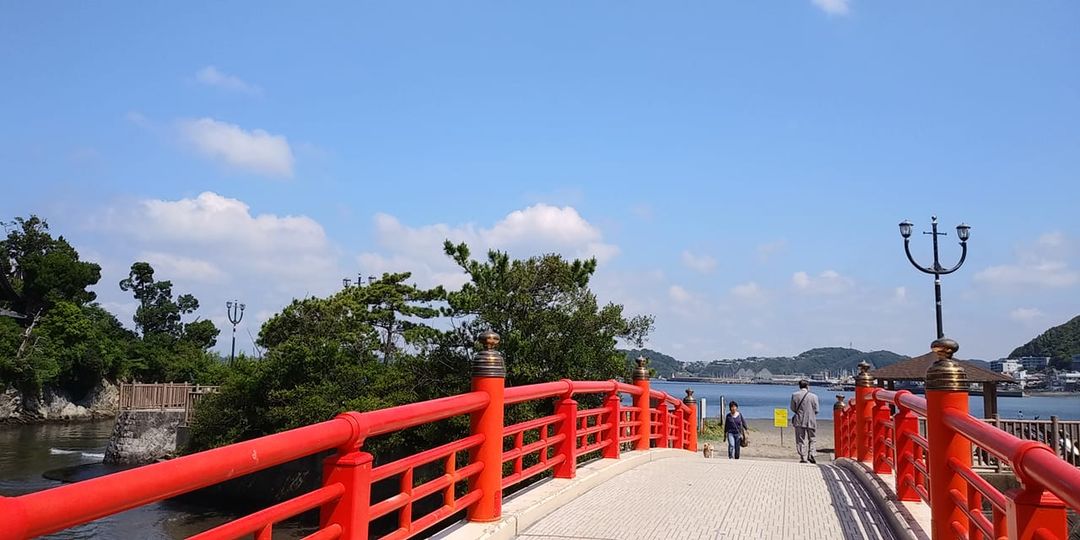 ６月１日 朝の森戸海岸