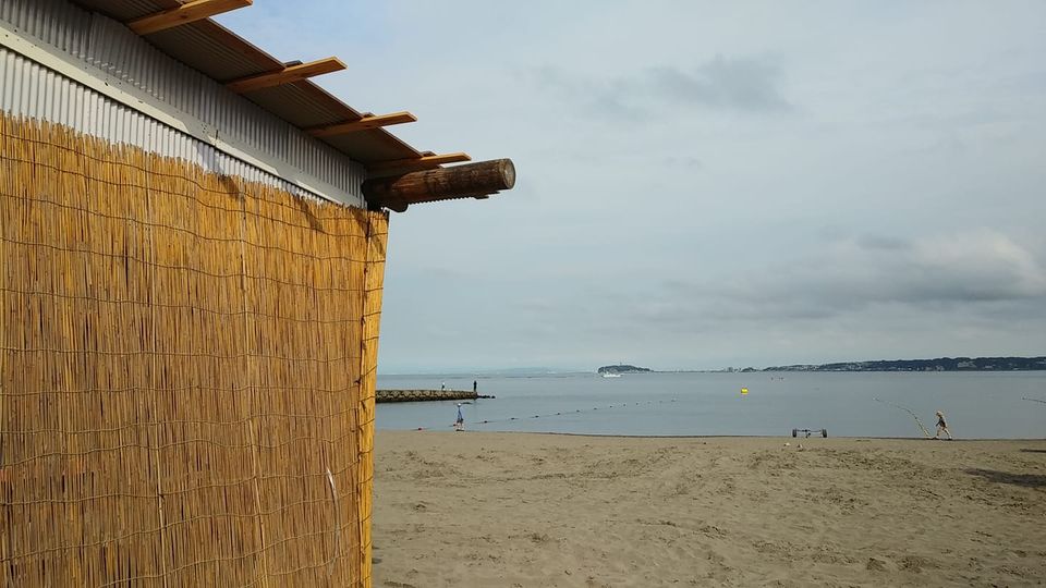 ６月２７日 朝の森戸海岸