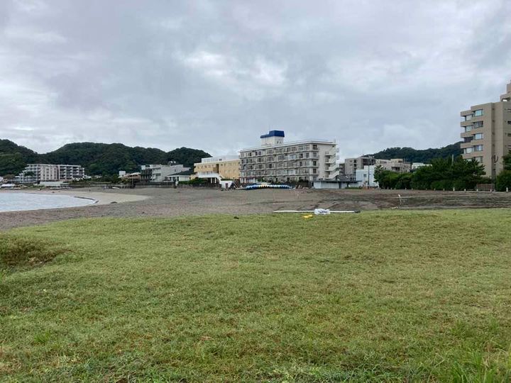 9月5日 朝の森戸海岸