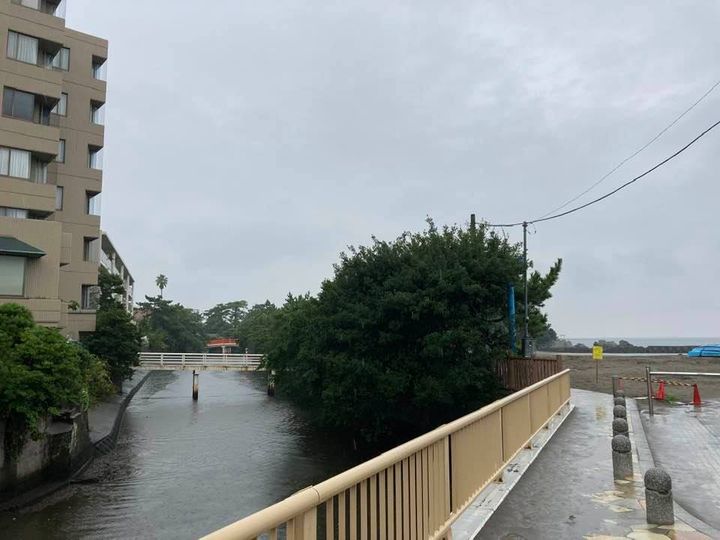 9月9日 朝の森戸海岸