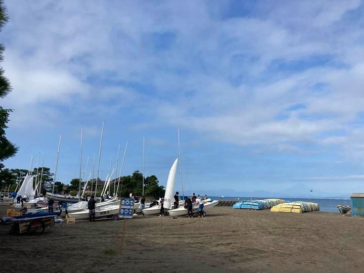 10月3日 朝の森戸海岸