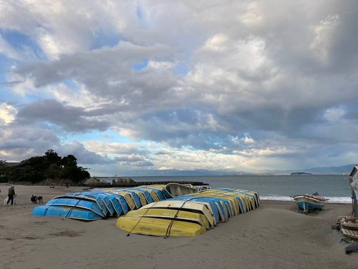 12月31日 朝の森戸海岸