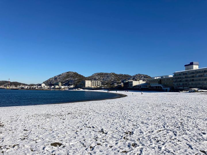 1月7日 朝の森戸海岸