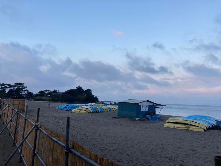 2月11日 朝の森戸海岸