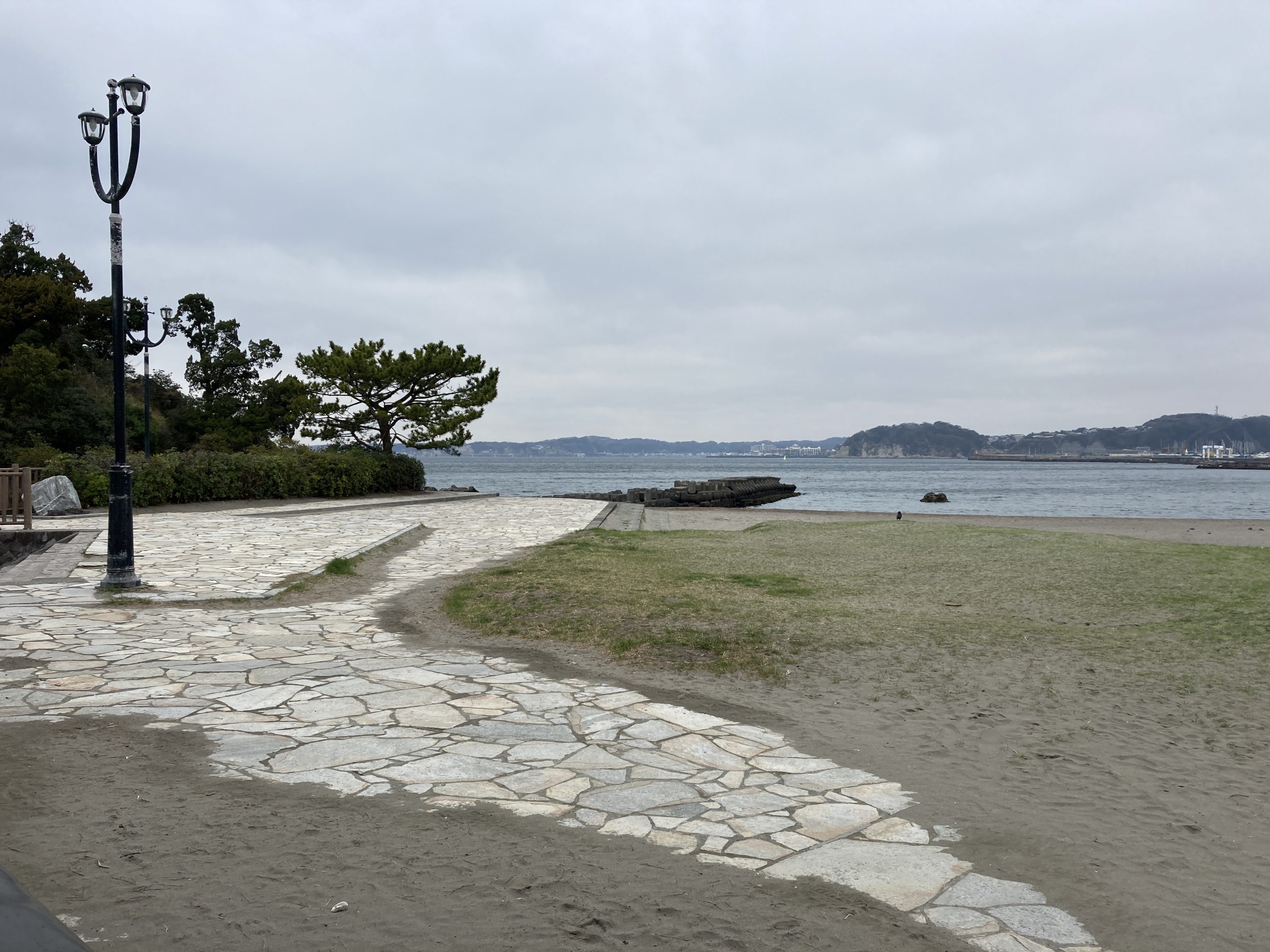 3月18日　森戸海岸の状況